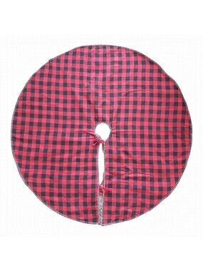 NWOT Large Red/Black Checkered Christmas Tree Skirt With White Trim